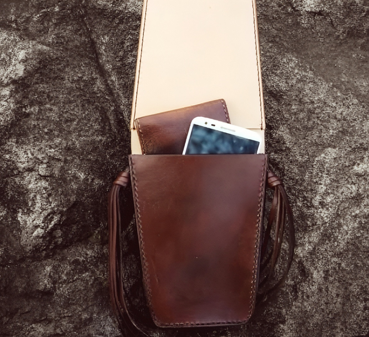 Сумочки на пояс для телефона1